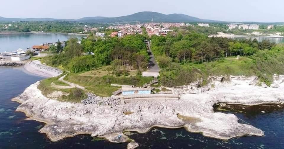 Апартаменти Кастро/Castro Apartments Tsarevo Exterior foto